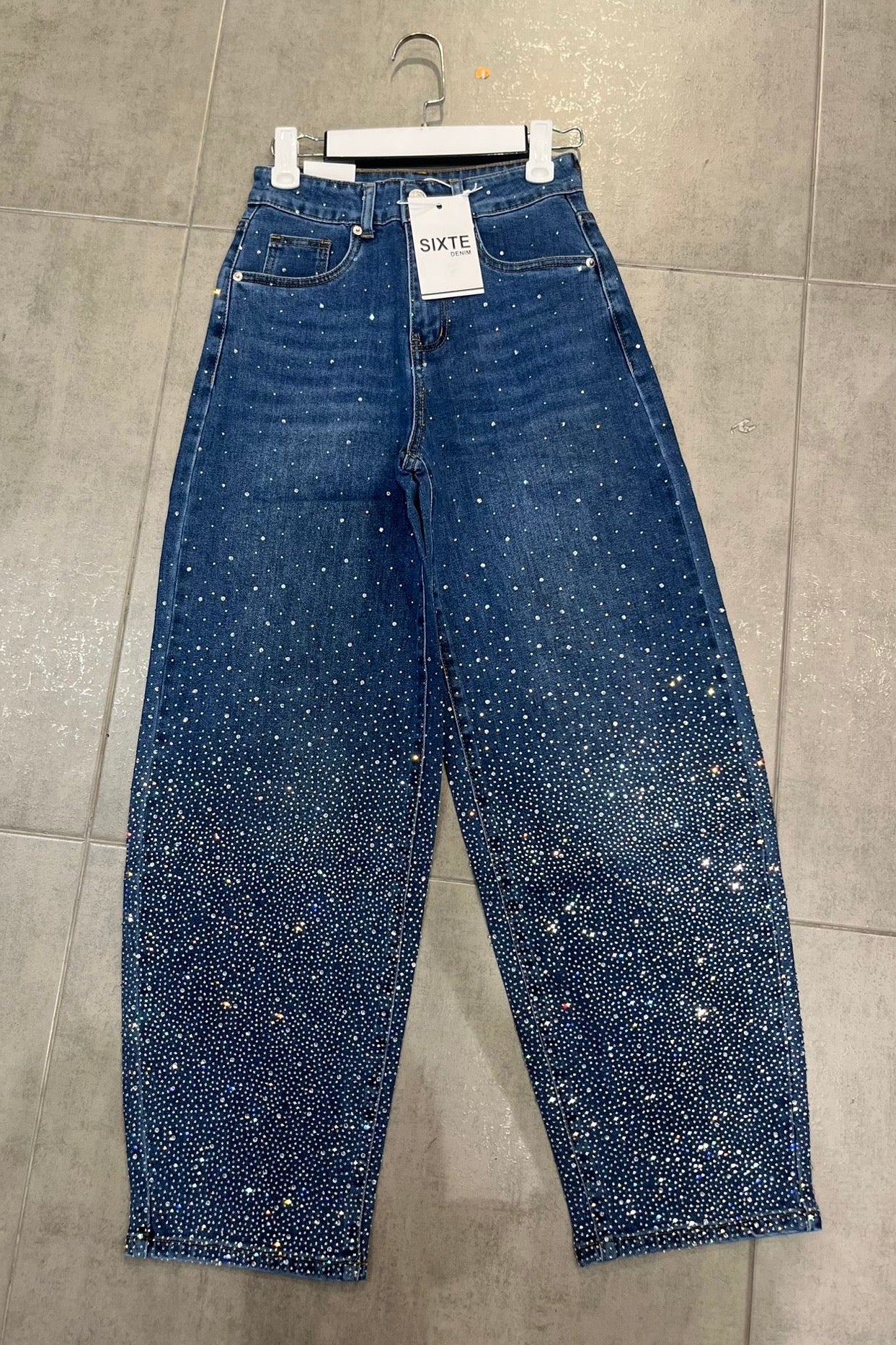 PANTALON JEANS BRILLOS