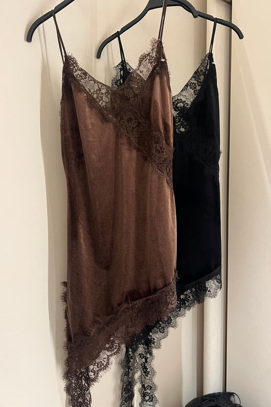 VESTIDO LENCERO TERCIOPELO CAFE